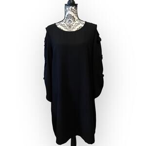 Roz & Ali Black Shift Mini dress with Bow Detail along arm sz 16